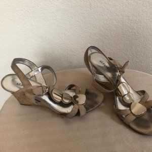 Alfani Strappy Open Toed Wedge!